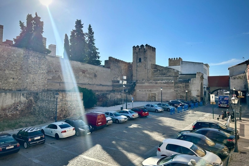 La Plaza San José se renovará con 'calzadihna' portuguesa y plataforma única en su acceso