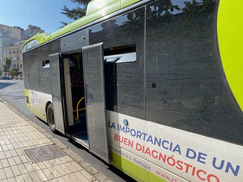 El PSOE local achaca a una gestión municipal 'mediocre' que no siga el descuento en el bus urbano