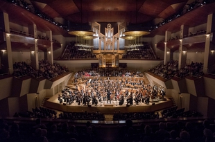 La Orquesta Nacional de España desembarca en Badajoz con una plantilla de 85 músicos 43 años después de su última visita a la capital pacense