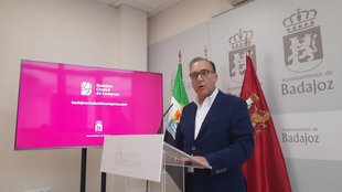 El Ayuntamiento abrirá una oficina para revitalizar el comercio en el Casco Antiguo