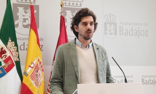 Badajoz estudia dedicar el Plan de Grandes Ciudades de la Diputación Provincial a mejoras en acerados o saneamiento