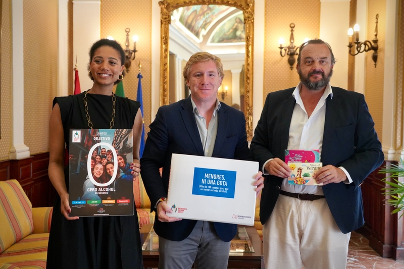 El Ayuntamiento de Badajoz y Espirituosos España renuevan su compromiso con la prevención del consumo de alcohol en menores de edad